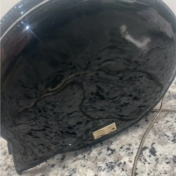 Kate Spade New York Black and White Novely Speech Bubble 'POP!' Crossbody EUC - Picture 4 of 16